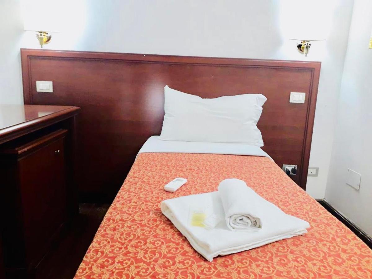 Rome Star Guesthouse Ngoại thất bức ảnh